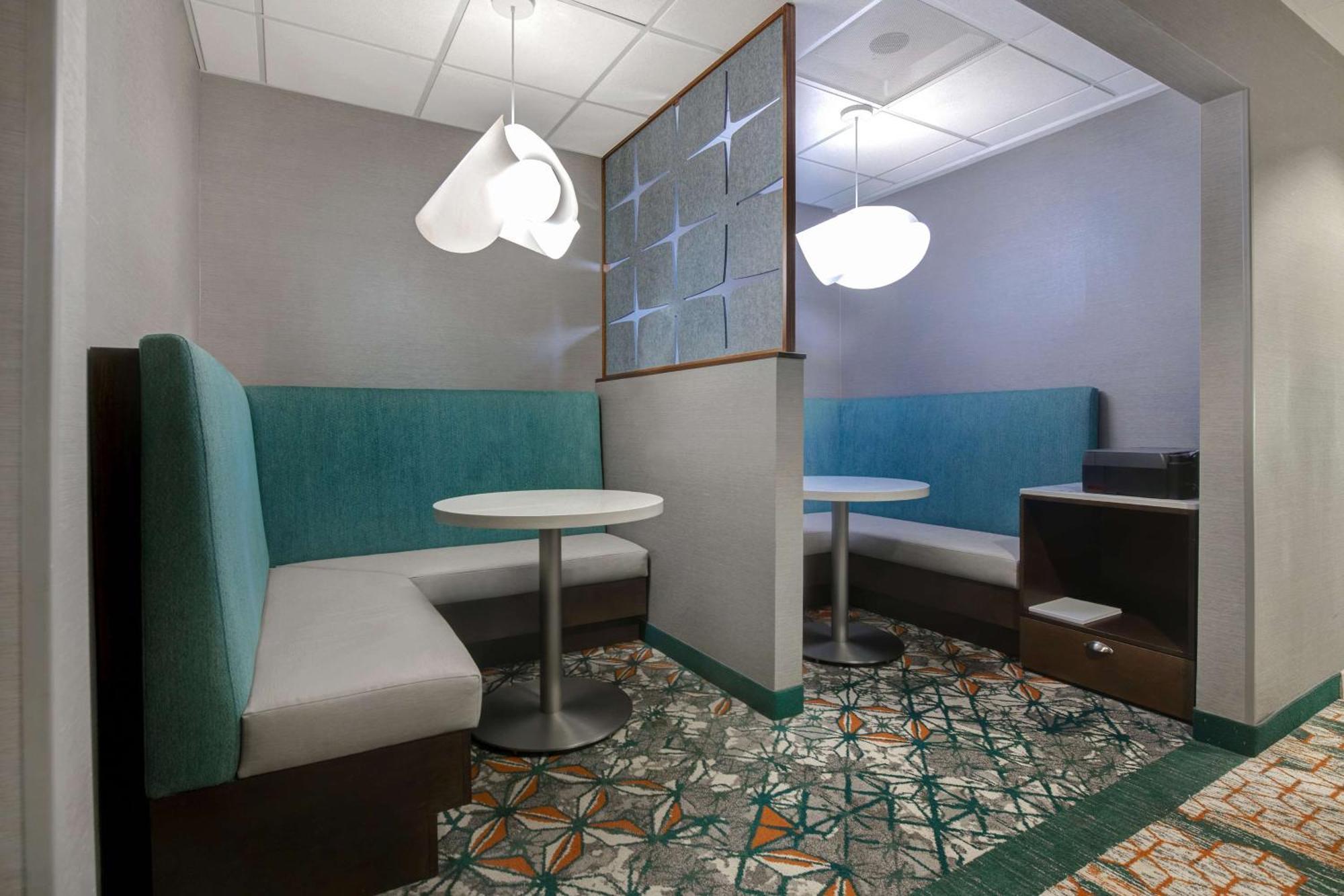 Hampton Inn Charlotte Монро Экстерьер фото