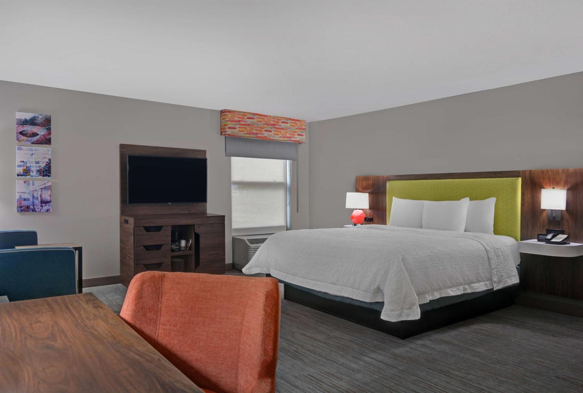 Hampton Inn Charlotte Монро Экстерьер фото