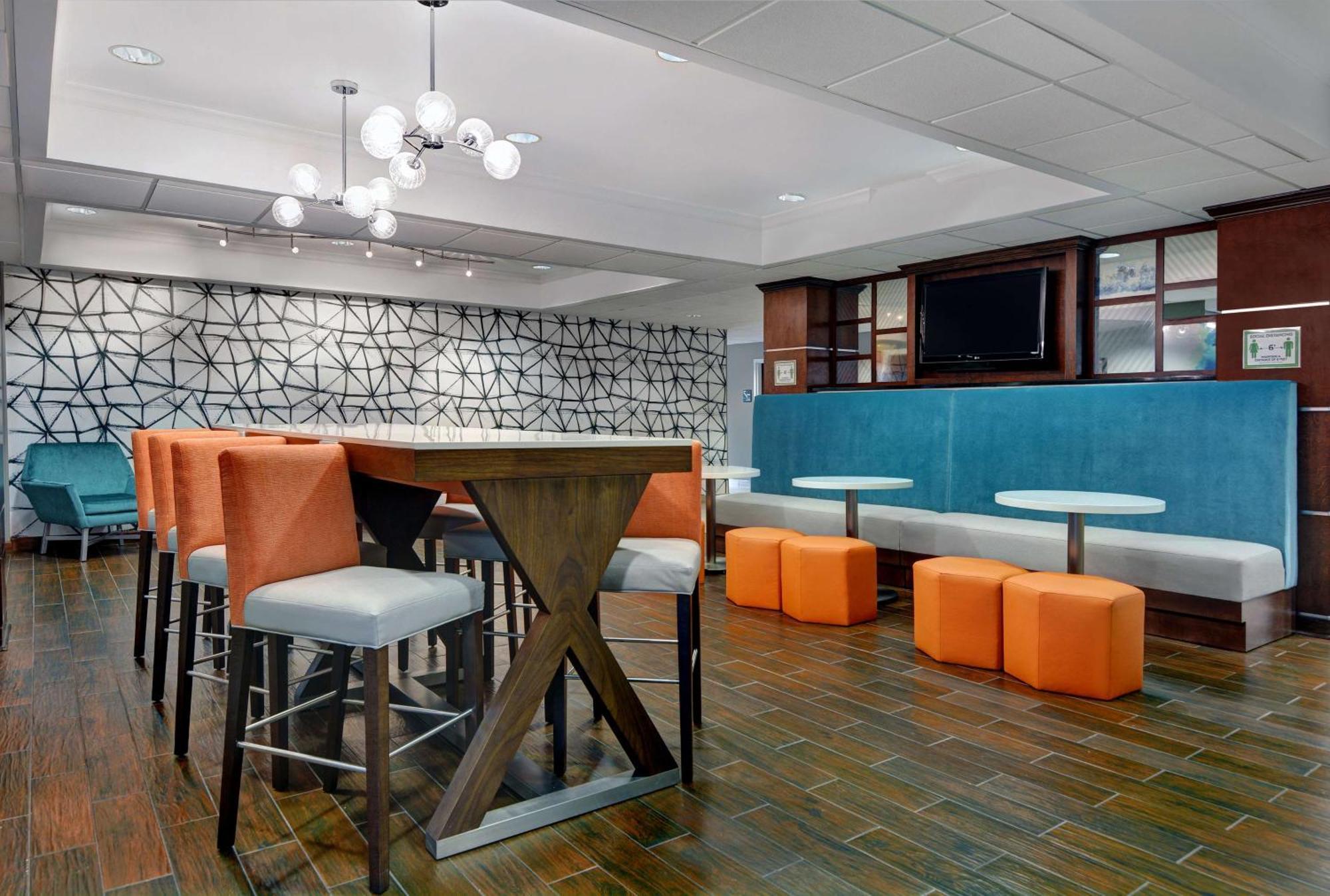 Hampton Inn Charlotte Монро Экстерьер фото