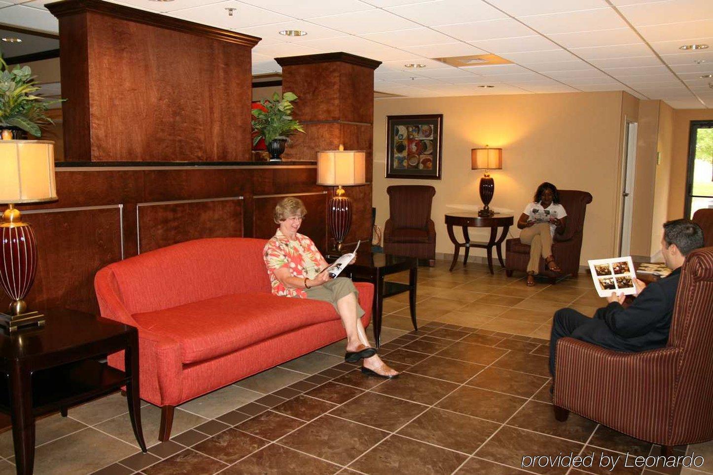 Hampton Inn Charlotte Монро Интерьер фото